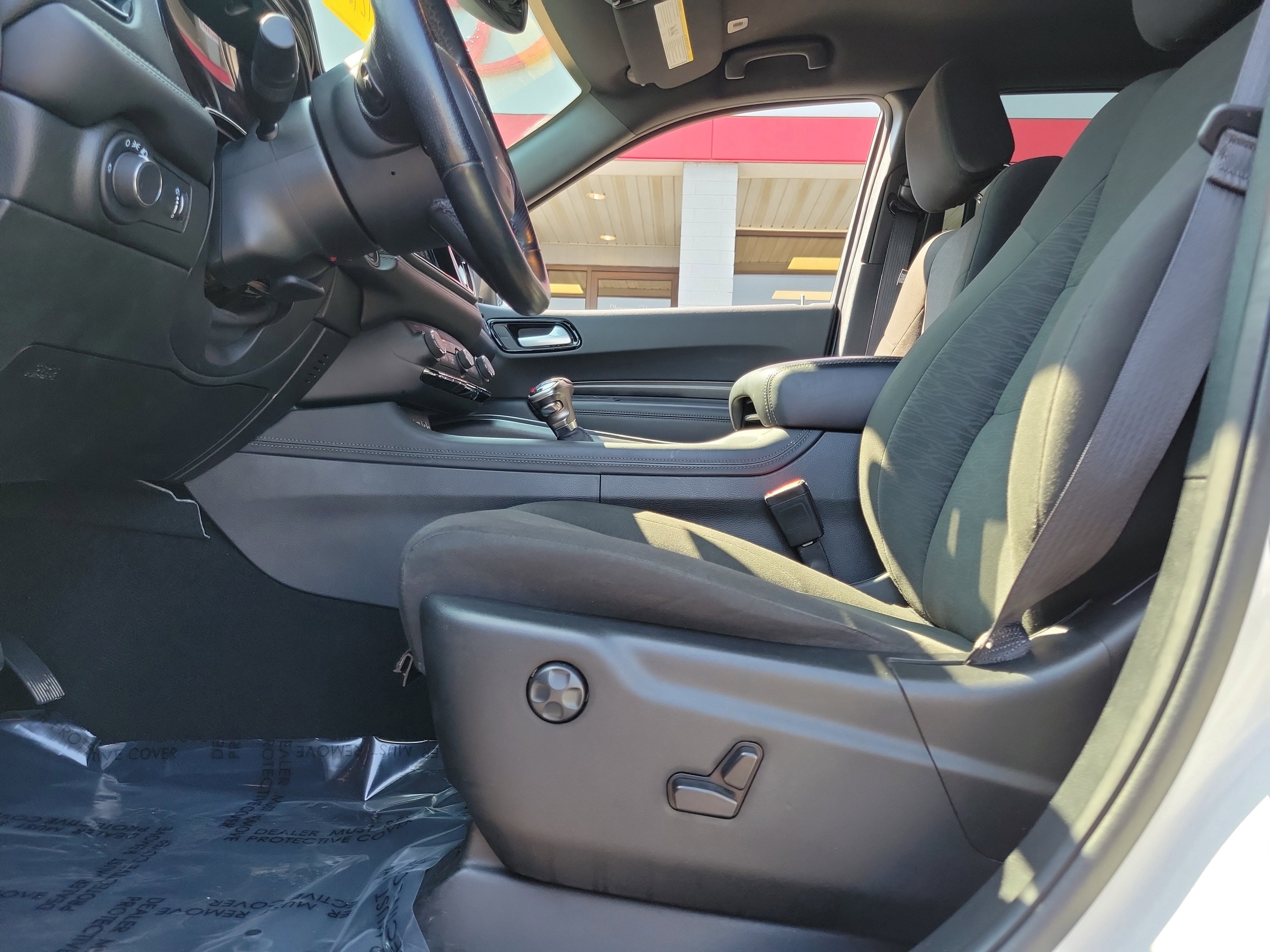 Used 2024 Dodge Durango SXT AWD/4WD image 16