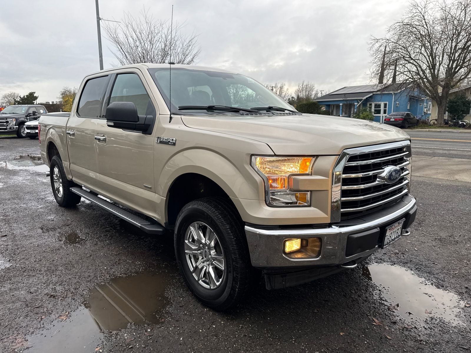 Used 2017 Ford F150 XLT w/ Equipment Group 302A Luxury image 7