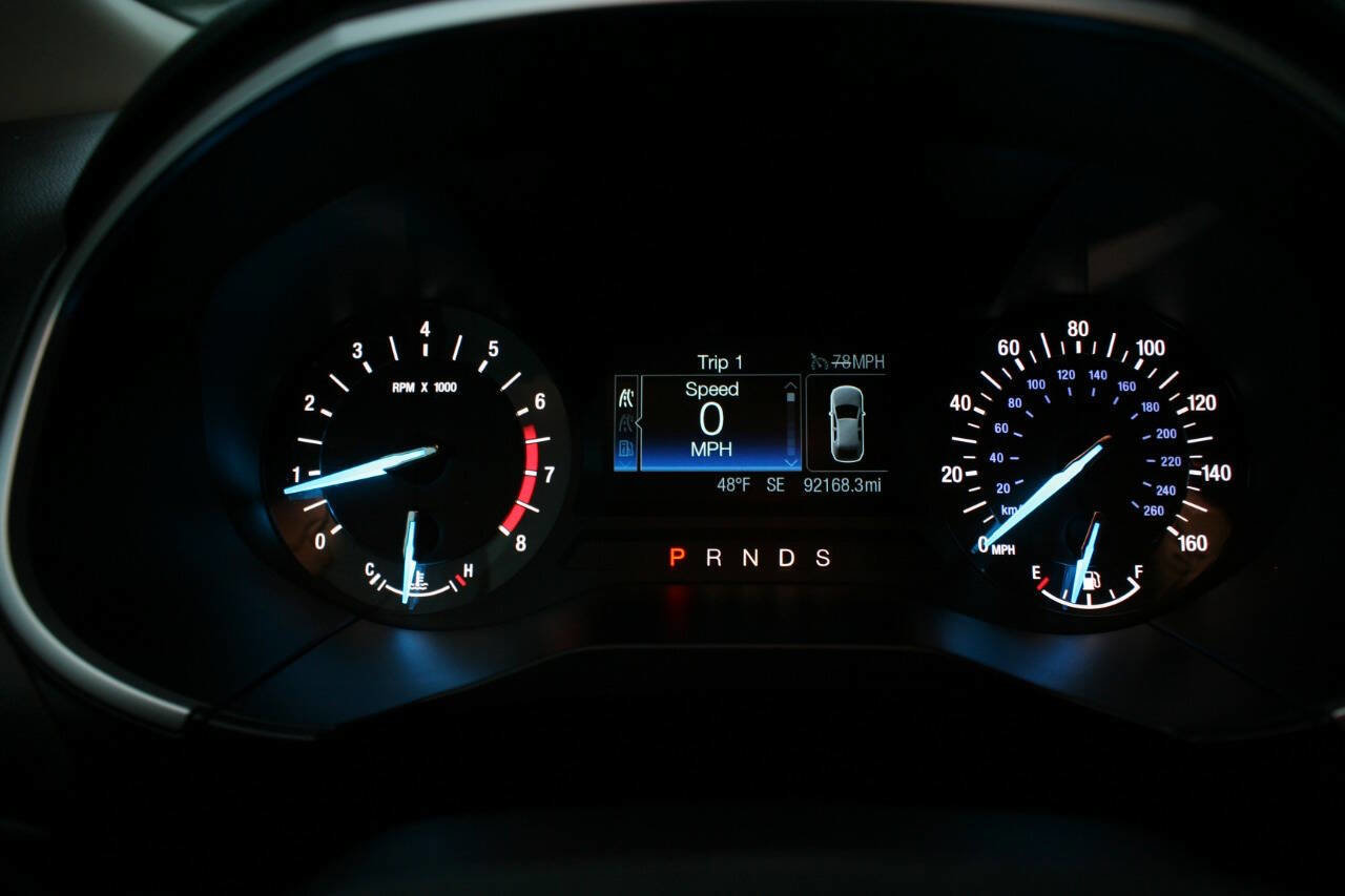 Used 2018 Ford Edge SEL image 10