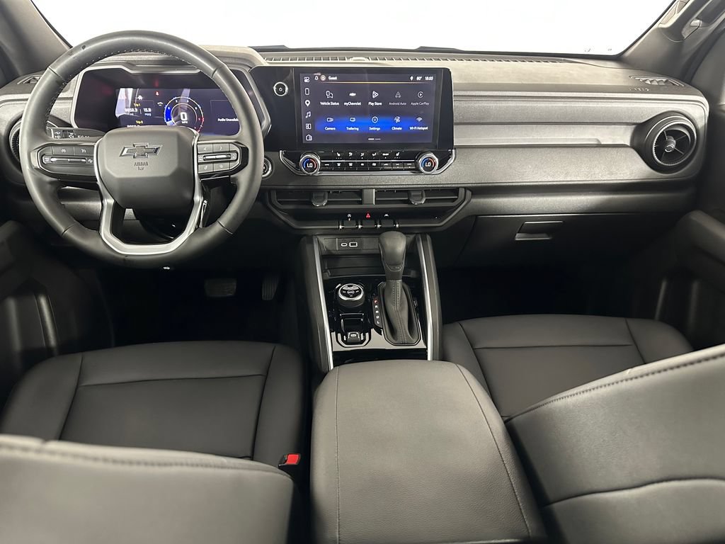Used 2026 Chevrolet Colorado Trail Boss AWD/4WD image 10