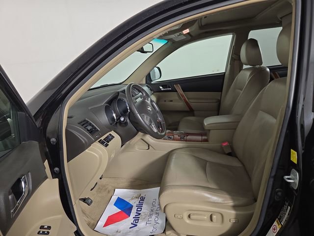 Used 2010 Toyota Highlander Limited image 12