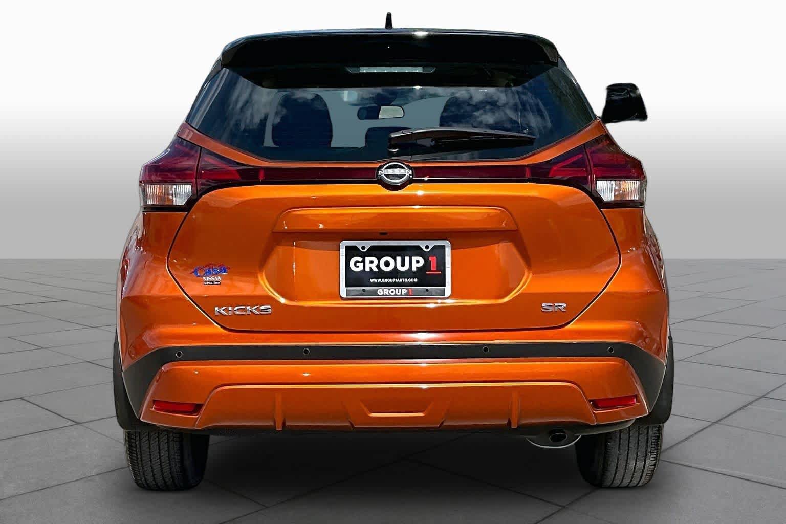 Used 2023 Nissan Kicks SR FWD image 5