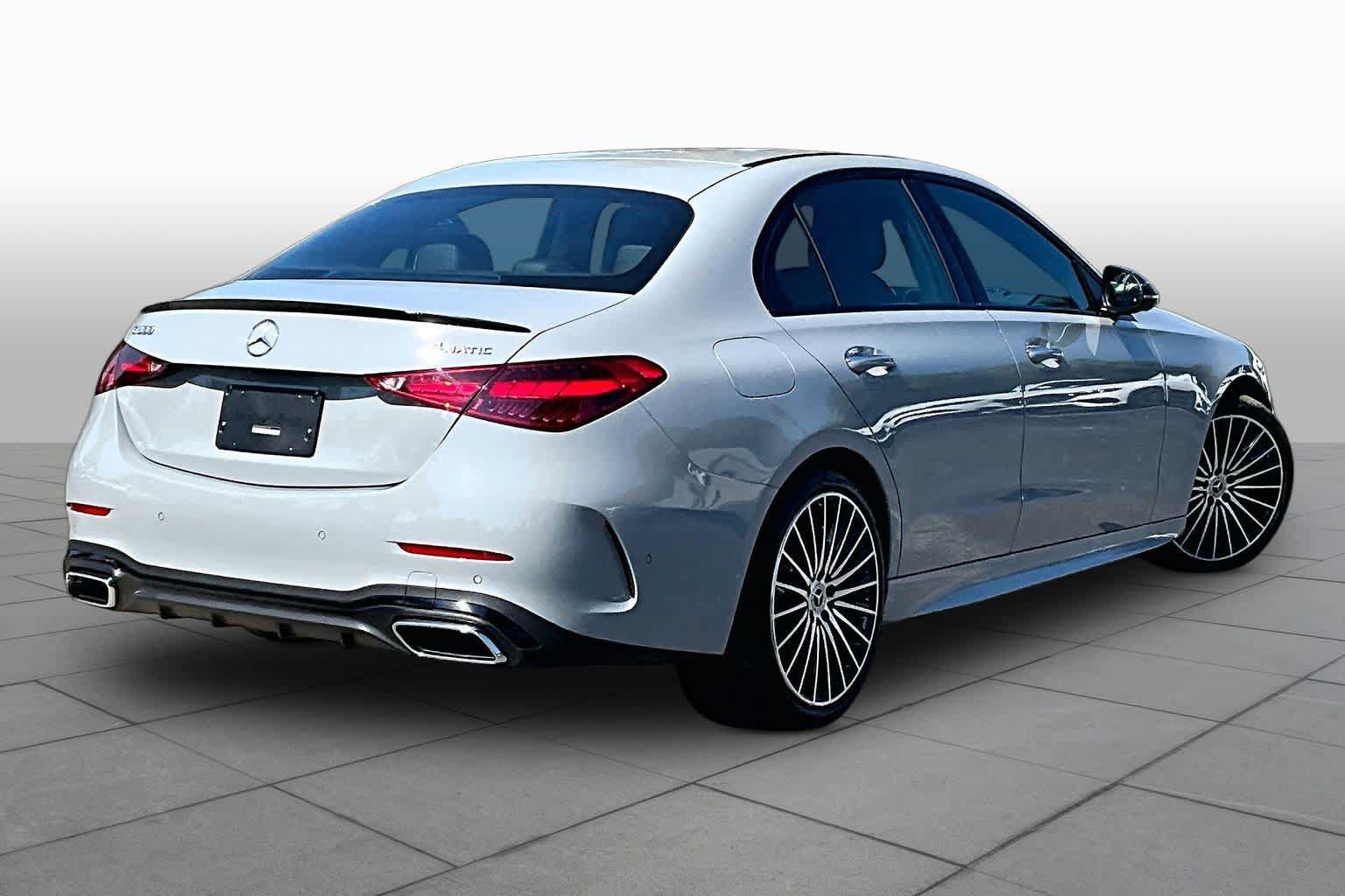 Used 2025 Mercedes-Benz C 300 4MATIC Sedan image 13