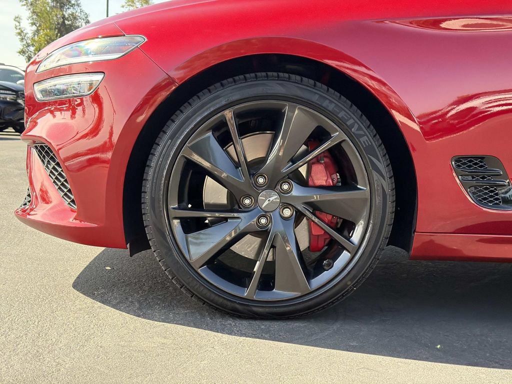 Used 2023 Genesis G70 3.3T w/ Sport Prestige Package RWD image 31