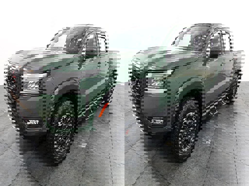 Used 2025 Nissan Frontier PRO-4X w/ Pro Convenience Package image 3