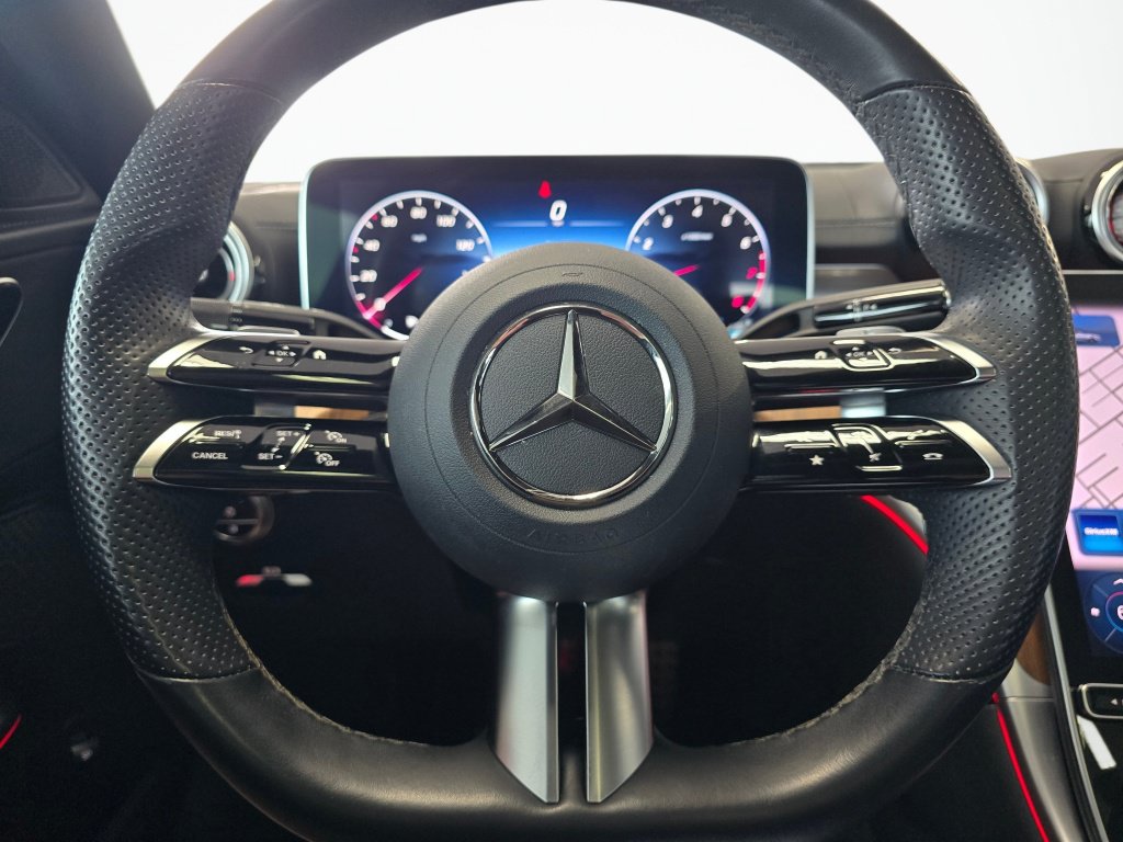 Used 2022 Mercedes-Benz C 300 4MATIC Sedan image 22