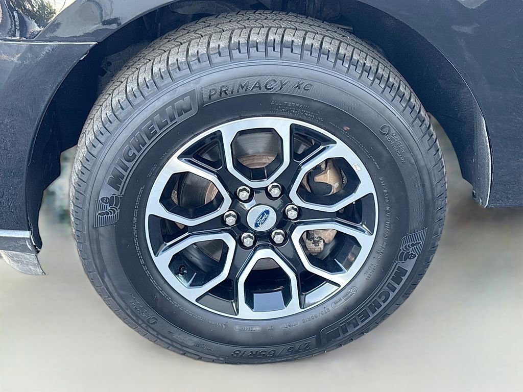 Used 2023 Ford Expedition Limited image 32