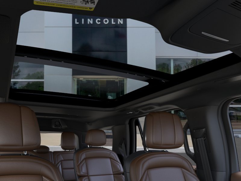 New 2026 Lincoln Navigator Reserve AWD/4WD image 22