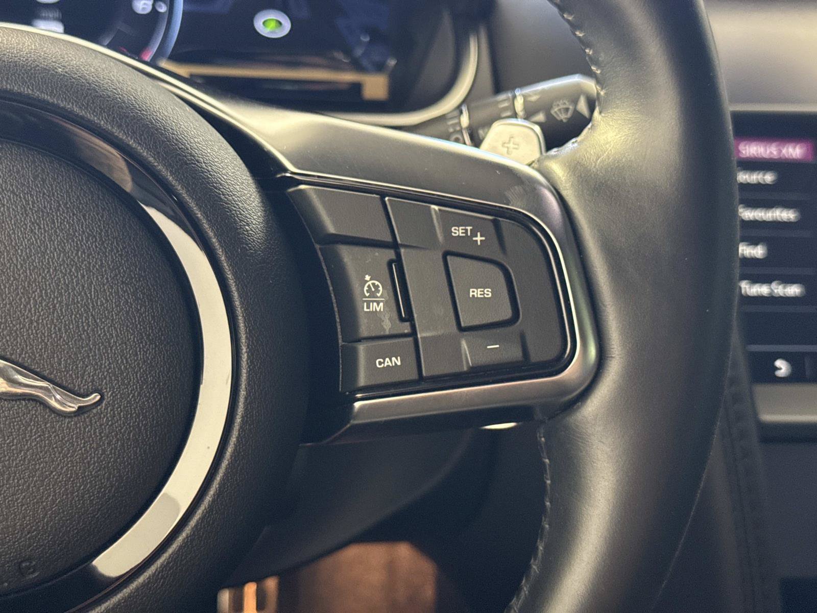 Certified 2021 Jaguar F-TYPE Coupe RWD image 24