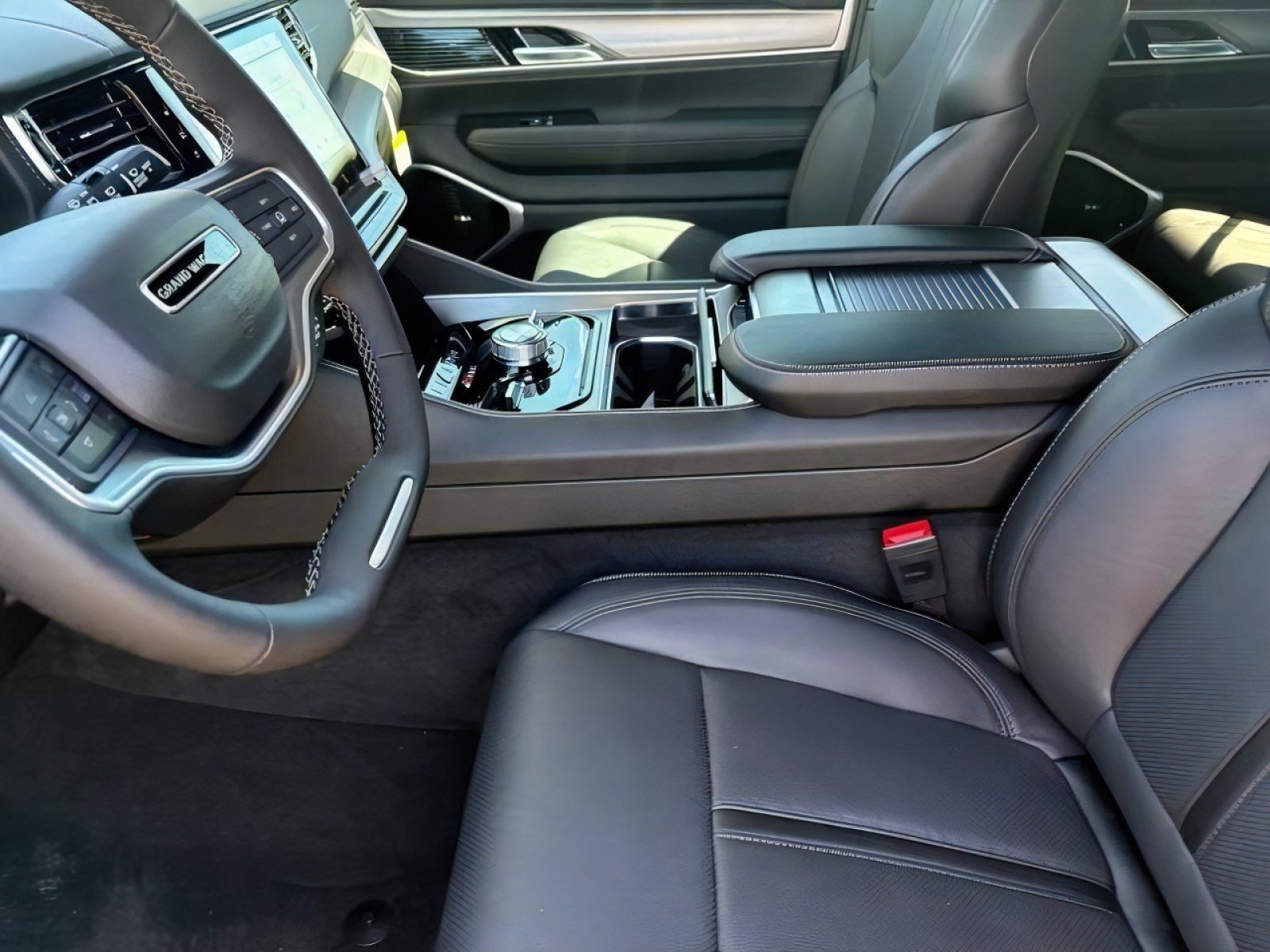 New 2026 Jeep Grand Wagoneer Limited AWD/4WD image 18