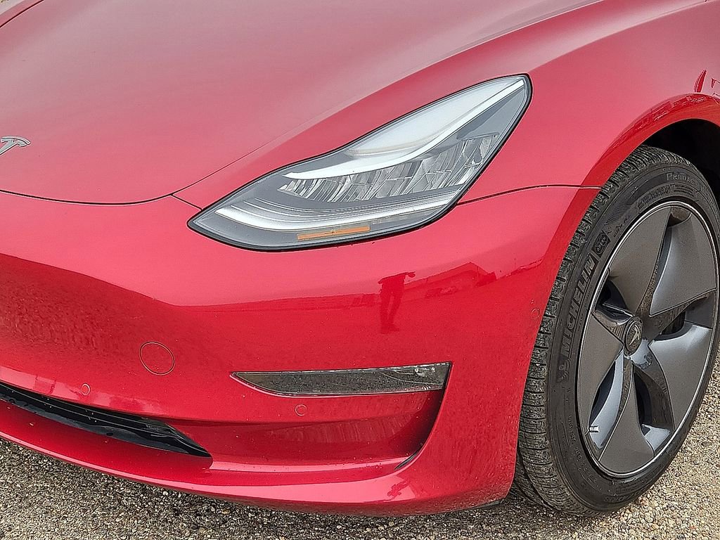 Used 2018 Tesla Model 3 Long Range image 10
