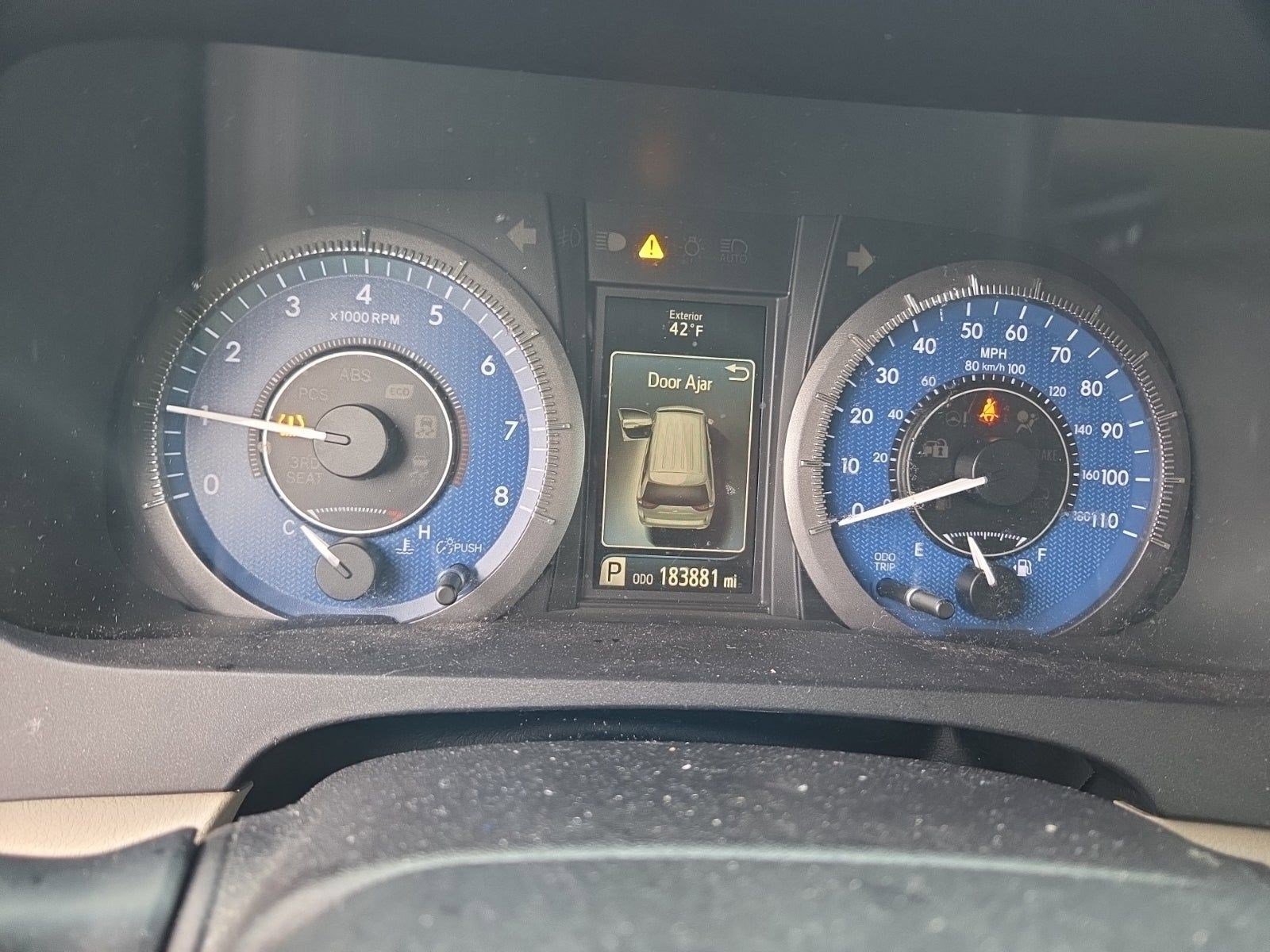 Used 2016 Toyota Sienna XLE Premium image 5