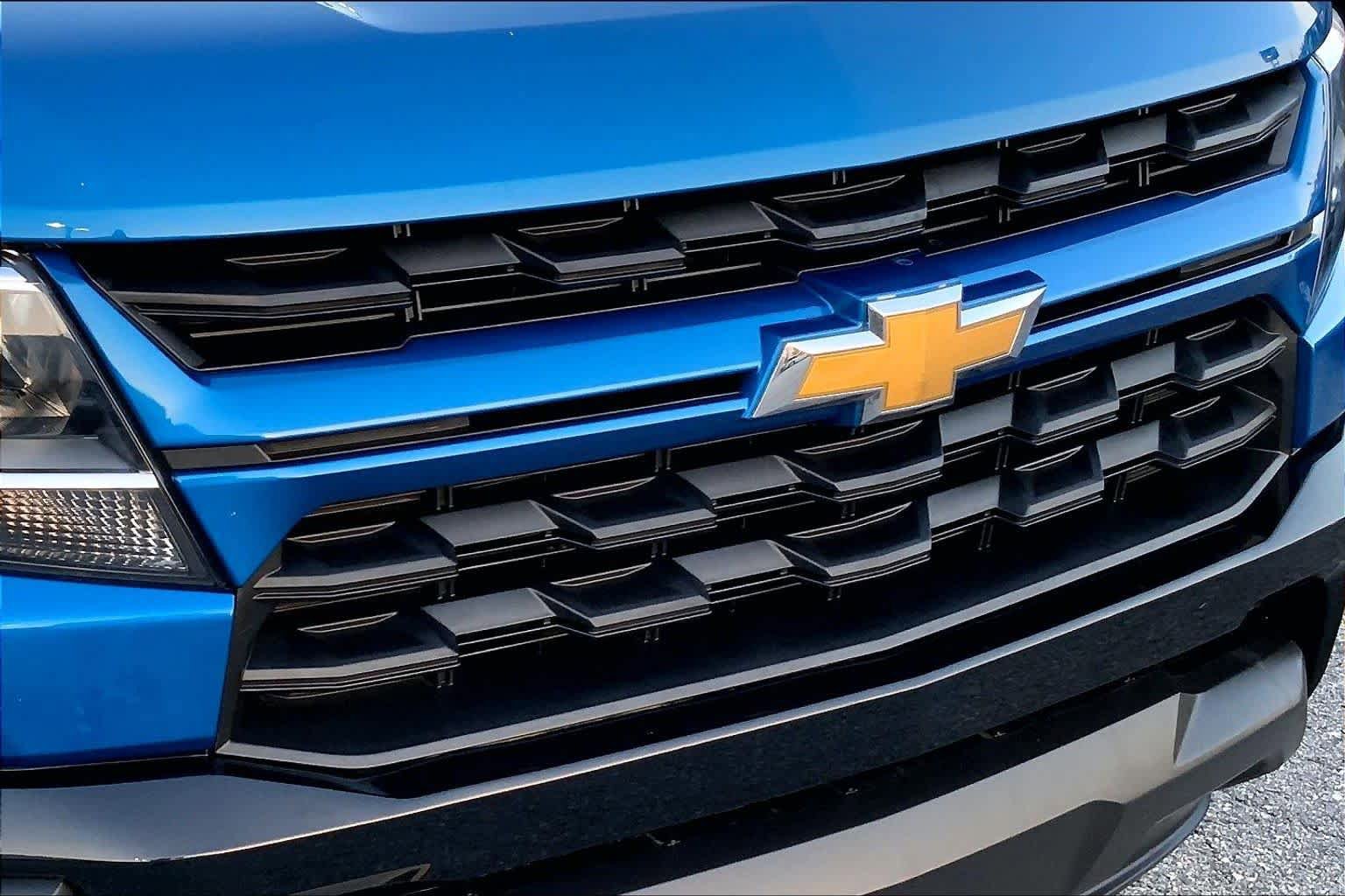 Used 2022 Chevrolet Colorado W/T w/ Custom Special Edition image 28