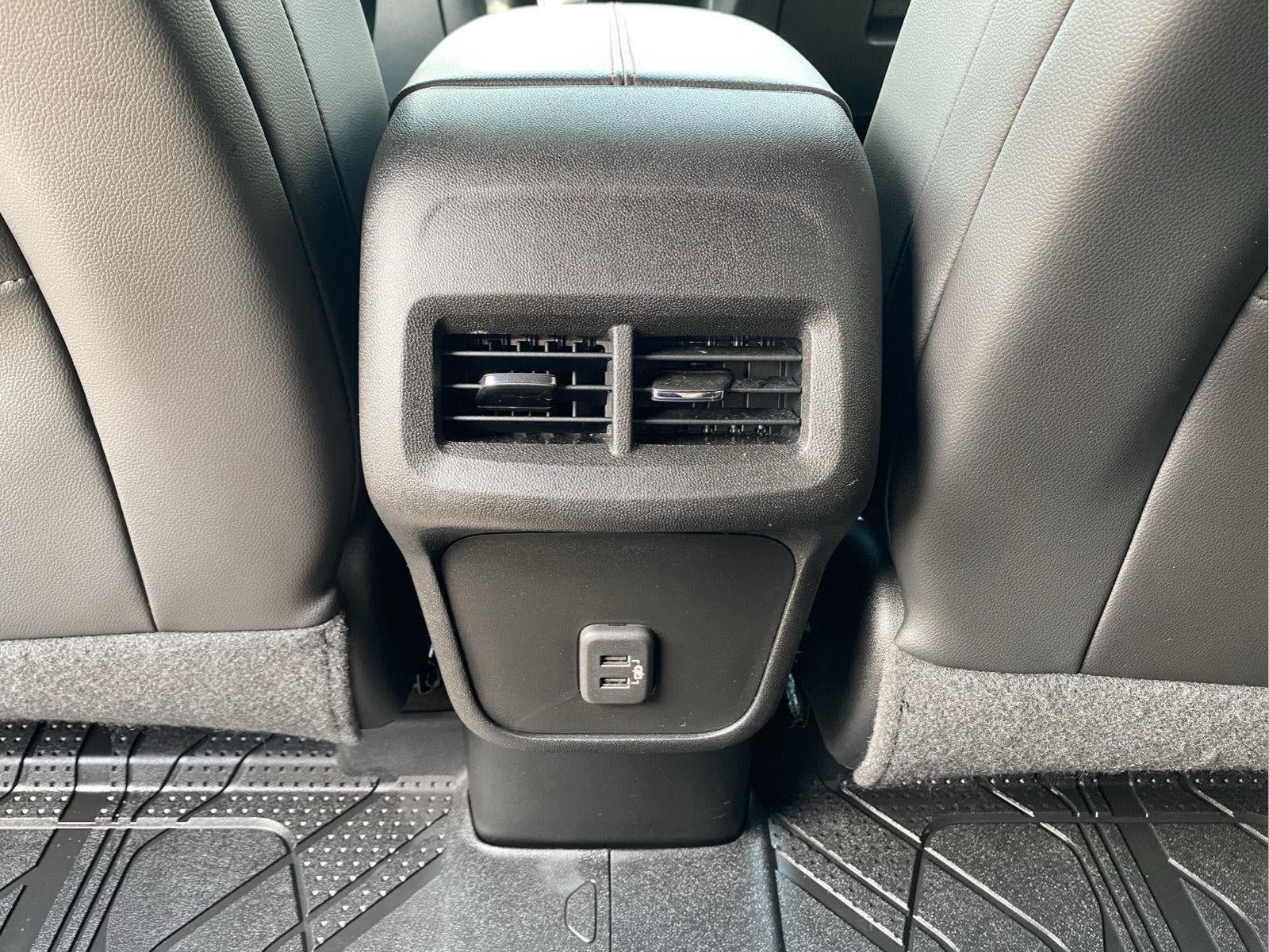 Used 2022 Chevrolet Equinox RS AWD/4WD image 26