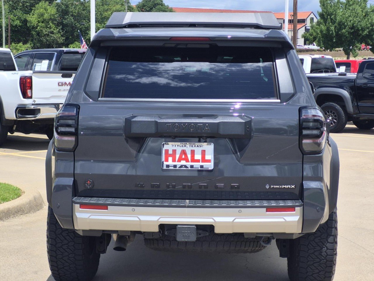 Used 2025 Toyota 4Runner Trailhunter AWD/4WD image 5
