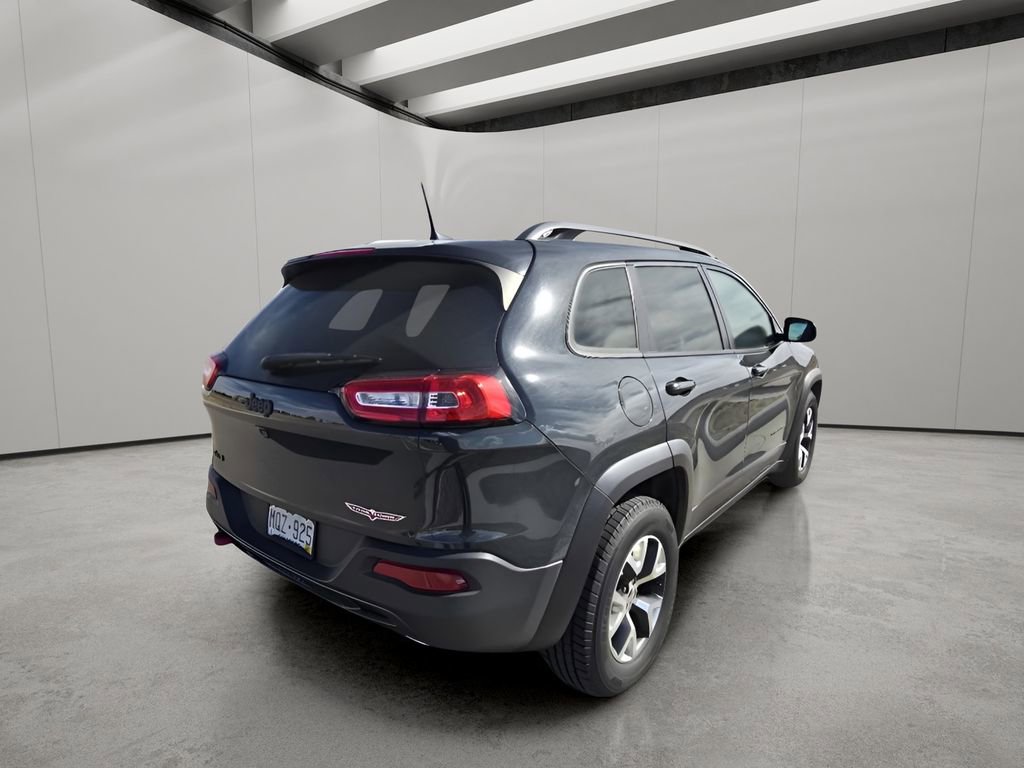 Used 2016 Jeep Cherokee Trailhawk w/ Comfort/Convenience Group image 5