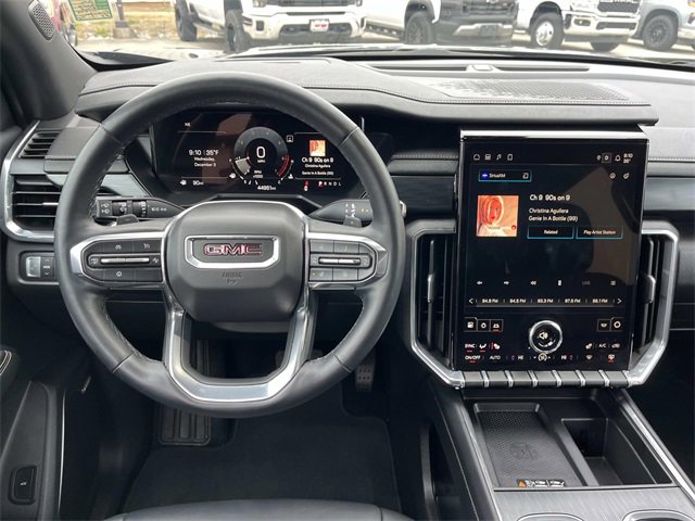 Used 2024 GMC Acadia Elevation image 11