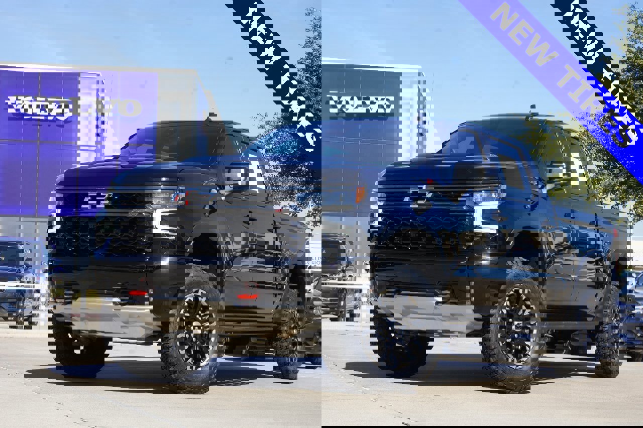 Used 2024 Chevrolet Silverado 1500 ZR2 w/ Technology Package