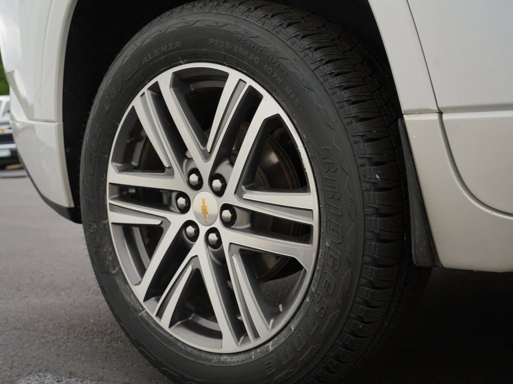 Certified 2023 Chevrolet Traverse High Country AWD/4WD image 34