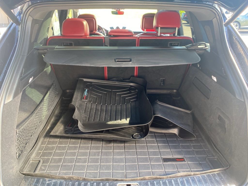 Used 2021 Porsche Cayenne image 18