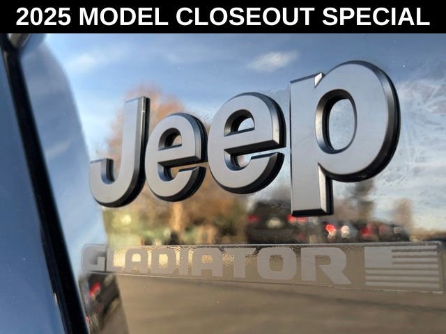 New 2025 Jeep Gladiator Mojave AWD/4WD image 18