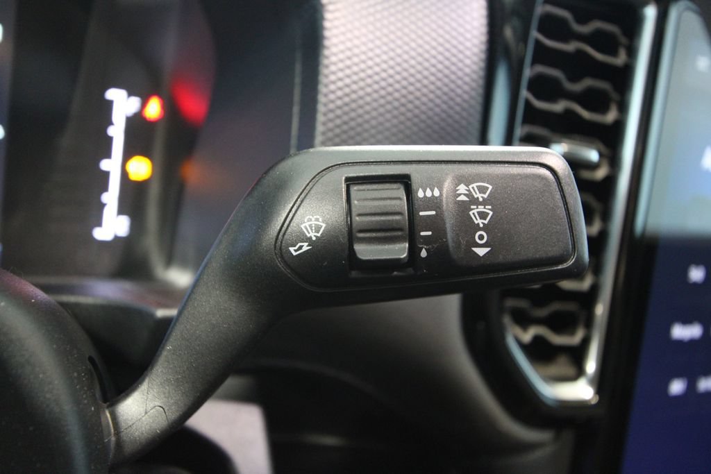 Used 2025 Ford Ranger XLT w/ Equipment Group 301A High AWD/4WD image 13