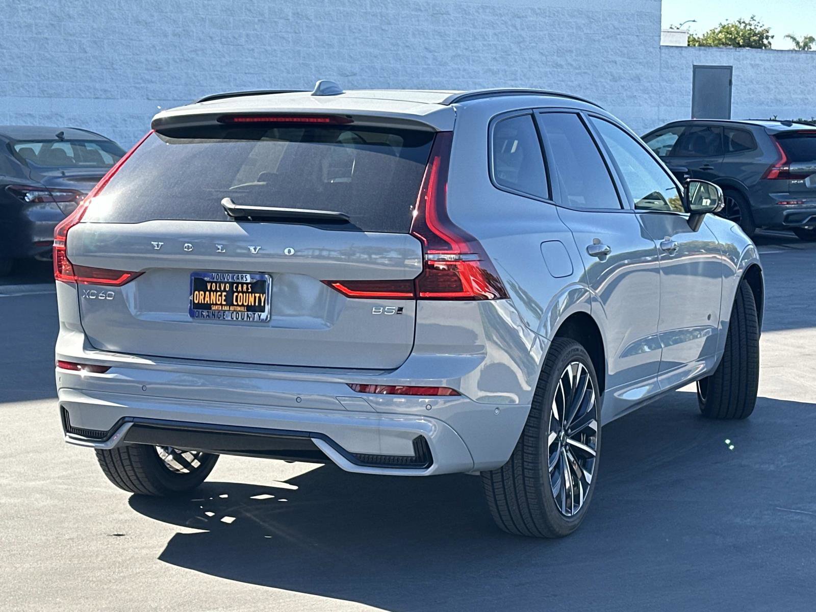 New 2026 Volvo XC60 B5 Ultra w/ Climate Package AWD/4WD image 6