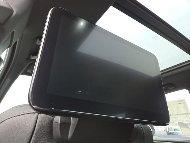 New 2026 GMC Yukon Elevation w/ Elevation Premium Package image 18