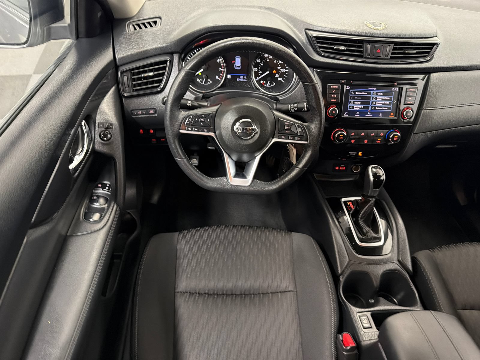 Used 2020 Nissan Rogue S w/ Special Edition Package AWD/4WD image 18