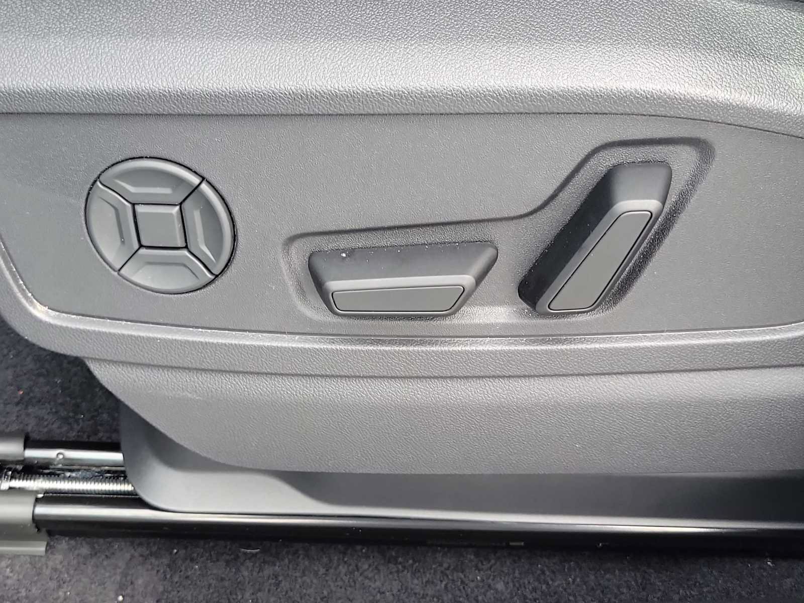 Certified 2025 Audi Q5 Premium Plus AWD/4WD image 15