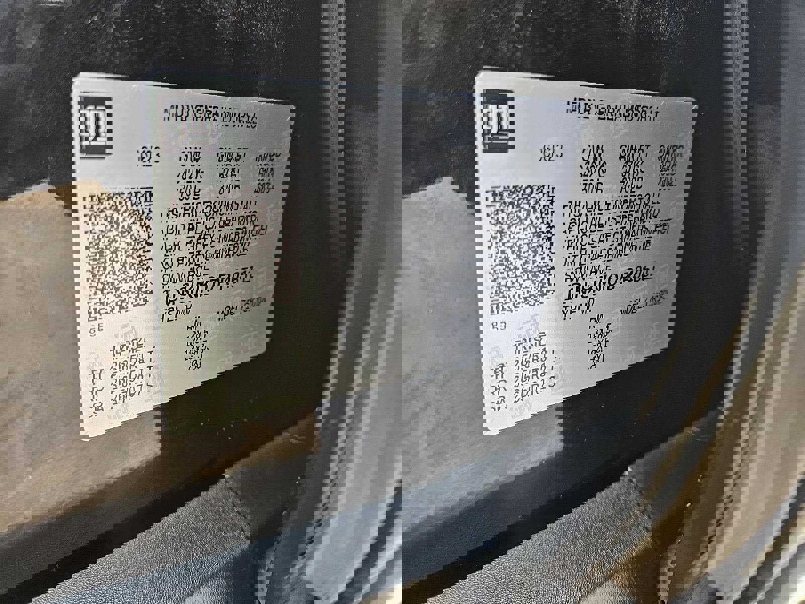 Used 2023 Chevrolet Tahoe LT image 33