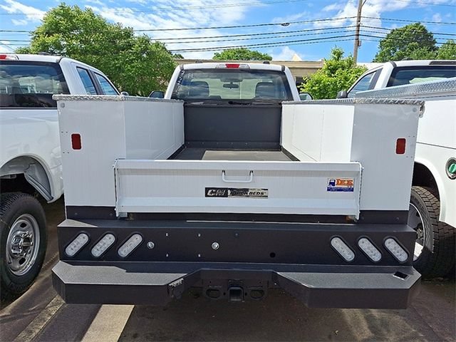 New 2023 Ford F250 4x4 Regular Cab Super Duty image 4