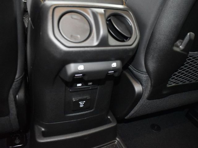 New 2026 Jeep Wrangler Sahara image 32