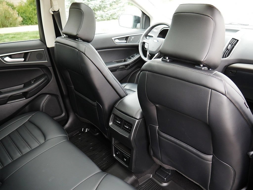 Used 2024 Ford Edge SEL w/ Convenience Package AWD/4WD image 54