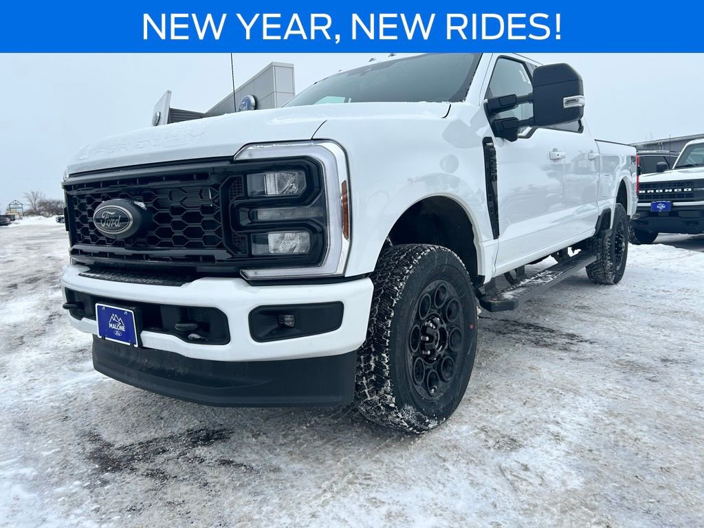 New 2026 Ford F250 Lariat w/ Black Appearance Package image 10