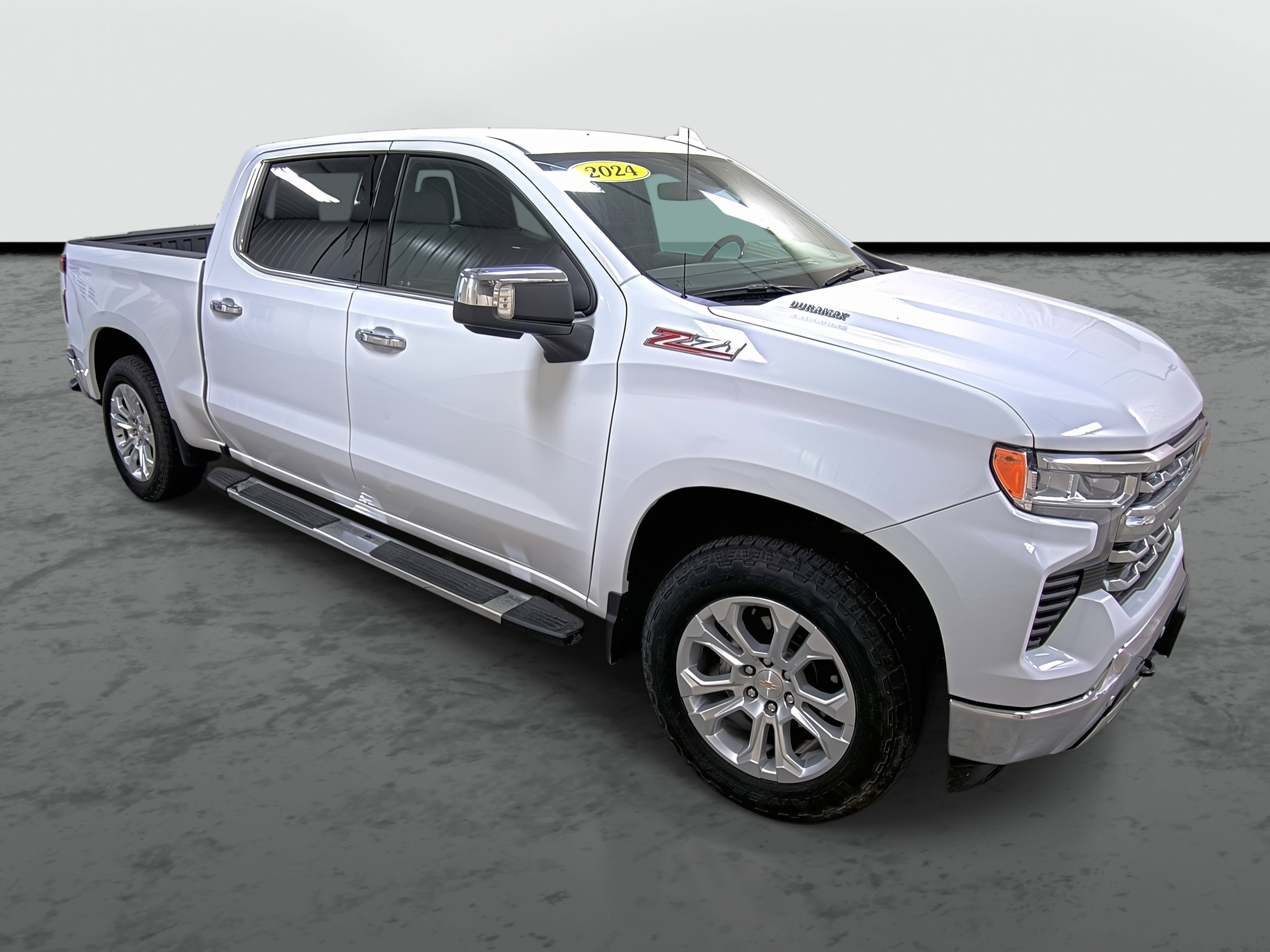 Used 2024 Chevrolet Silverado 1500 LTZ w/ Z71 Off-Road Package image 5