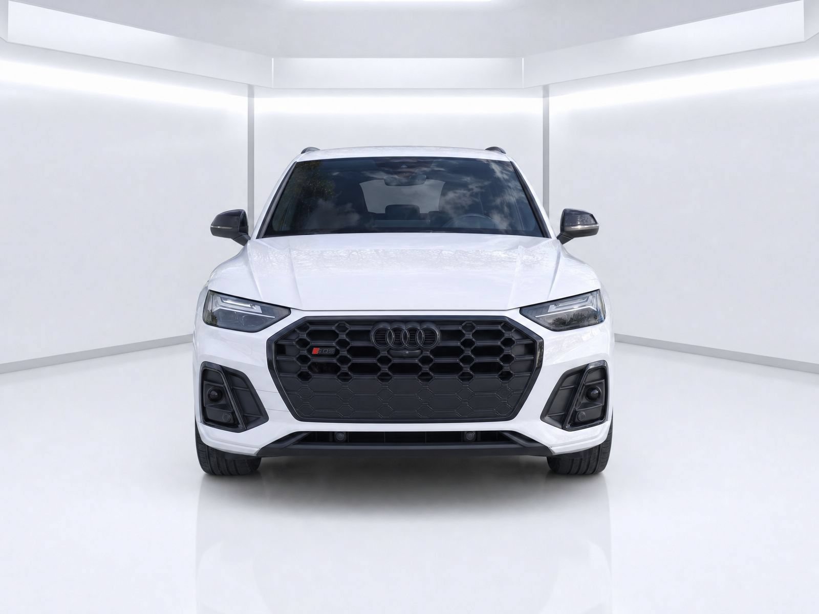 Certified 2023 Audi SQ5 Premium Plus w/ Premium Plus Package AWD/4WD image 5