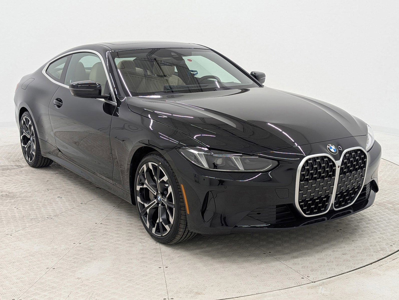 New 2025 BMW 430i Coupe w/ Convenience Package image 2