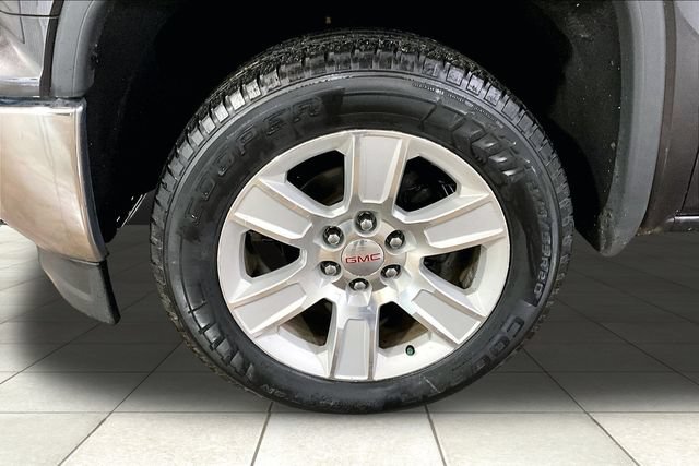 Used 2015 GMC Sierra 1500 SLE w/ SLE Value Package AWD/4WD image 10