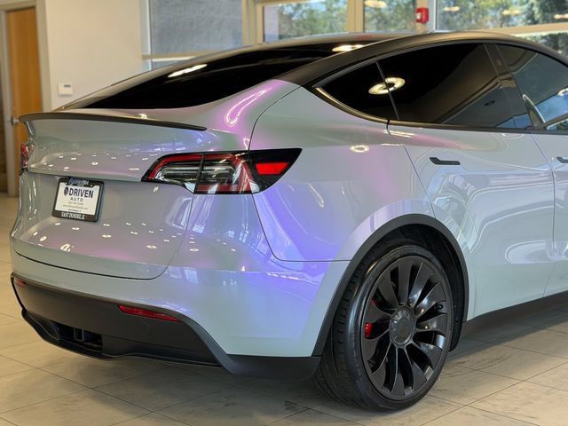 Used 2022 Tesla Model Y Performance AWD/4WD image 11