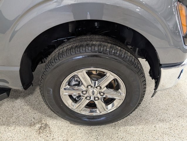 Used 2025 Ford F150 XLT w/ Equipment Group 301A Standard AWD/4WD image 13