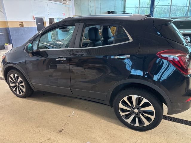 Certified 2021 Buick Encore Preferred AWD/4WD image 5