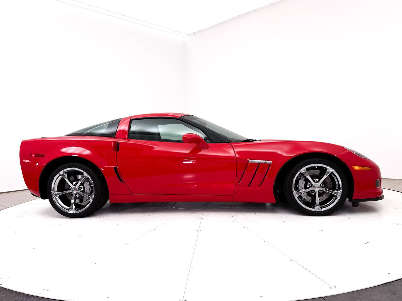 Used 2012 Chevrolet Corvette Grand Sport RWD image 28
