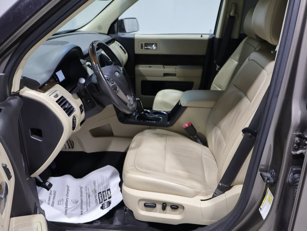 Used 2019 Ford Flex Limited w/ Equipment Group 303A AWD/4WD image 10