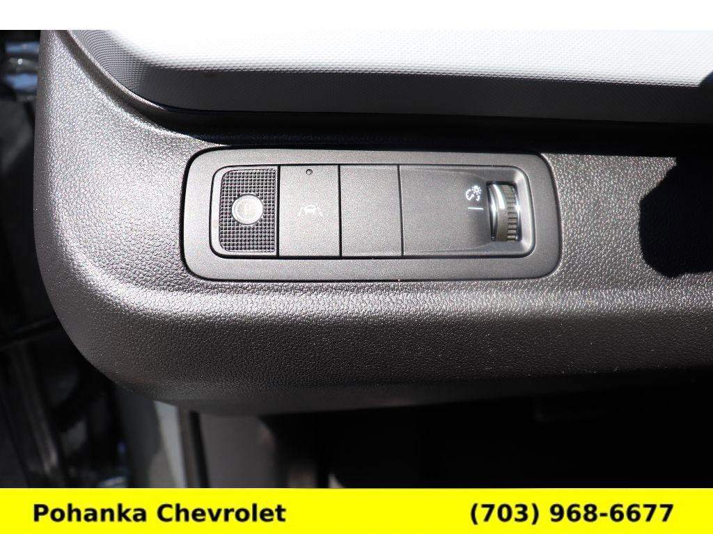 New 2027 Chevrolet Bolt LT FWD image 21