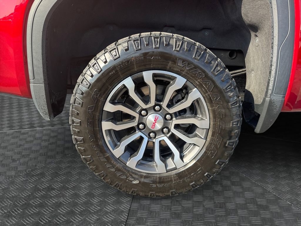 Used 2023 GMC Sierra 1500 AT4 w/ Technology Package image 17