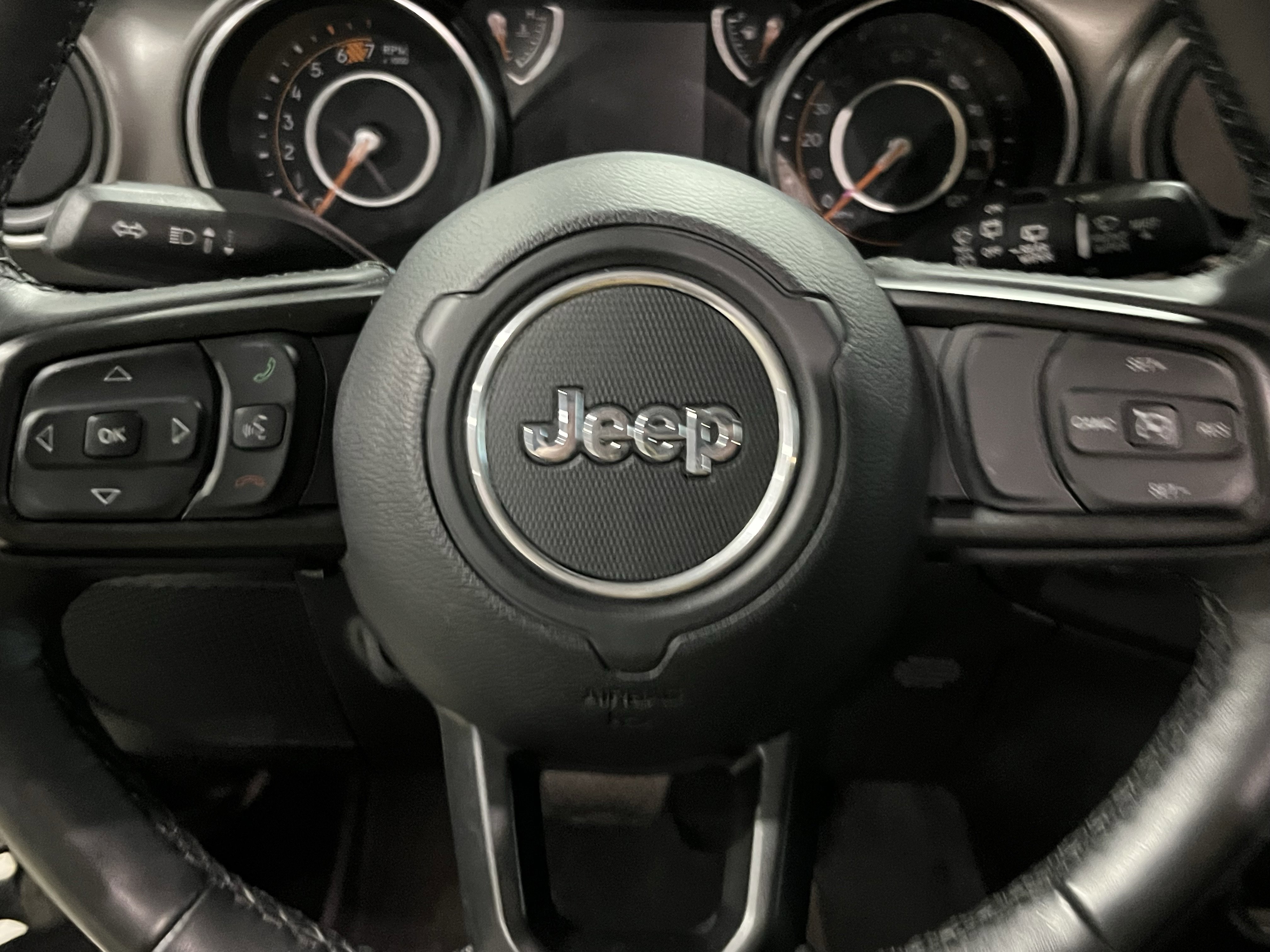 Used 2022 Jeep Wrangler Willys image 17