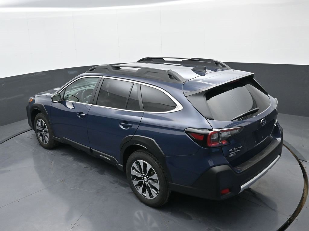 Used 2025 Subaru Outback Limited XT image 33