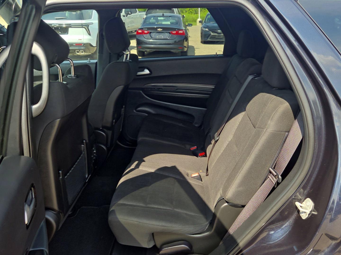 Used 2024 Dodge Durango SXT w/ SXT Blacktop Group AWD/4WD image 13