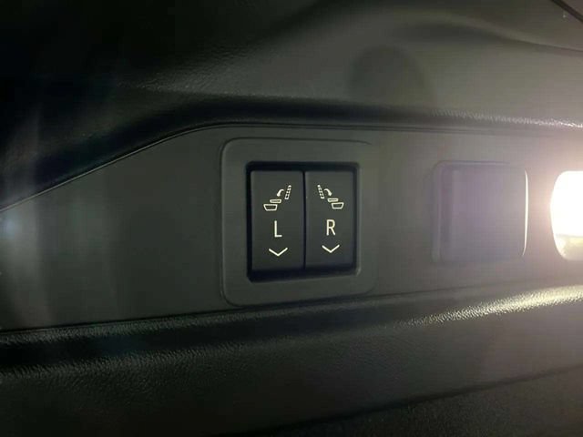 Used 2024 Cadillac Lyriq Luxury RWD image 68